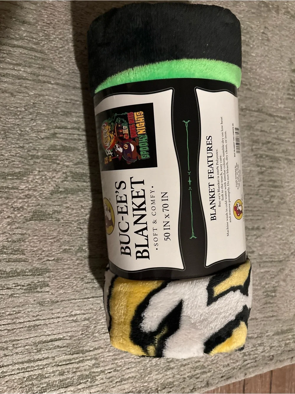 BUC-EE’s 2026 Halloween Blanket - Soft & Comfy 50 x 70 in